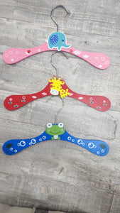 ANIMAL HANGERS